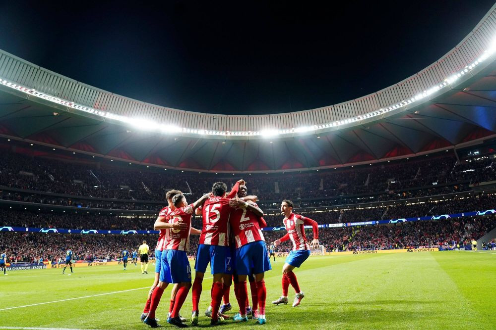 Champions League | Atletico - Manchester United 1-1 și Benfica - Ajax 2-2. Ronaldo a revenit la Madrid, cu Hațegan la centru_2