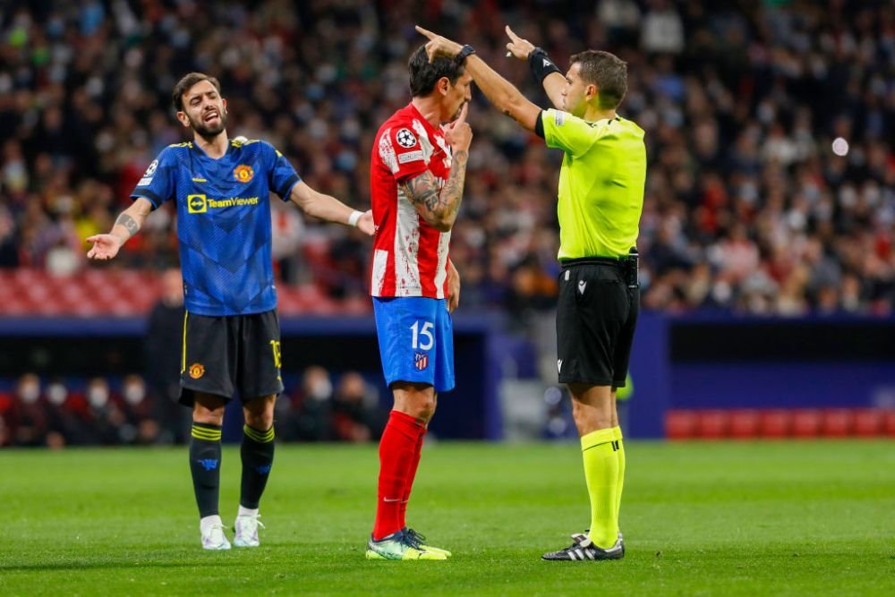 Ovidiu Hațegan, contestat dur de fani după arbitrajul din meciul Atletico - United din UCL! „Ești pe lista neagră, leul meu!”_4