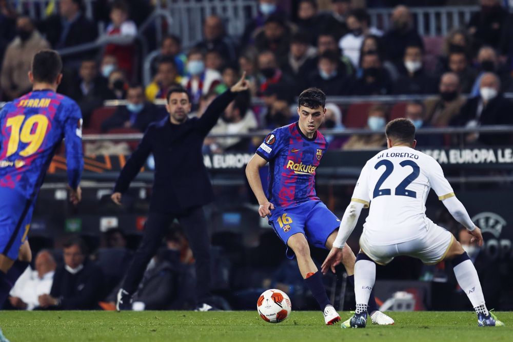 Napoli - Barcelona 2-4! Catalanii i-au zdrobit pe italienii în templul lui Maradona și s-au calificat în „optimile” Europa League_1