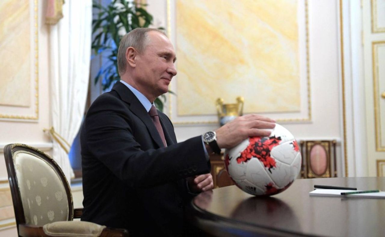 Rusia reacționează, după ce UEFA a mutat finala Champions League de la Sankt Petersburg la Paris_1