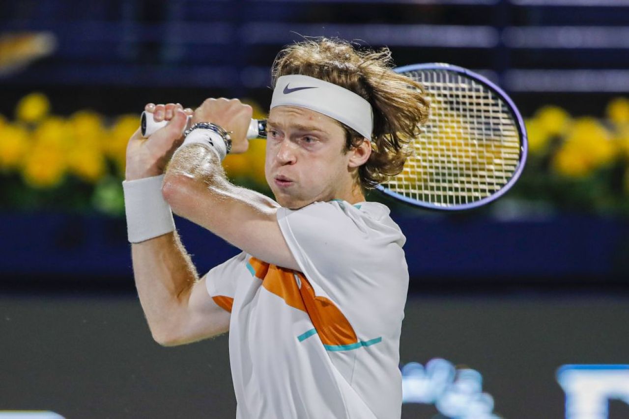 Moment emoționant cu rusul Andrey Rublev în prim-plan! Mesajul său după ce a ajuns în finală la Dubai: „Fără război, vă rog!”_3