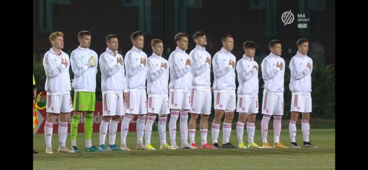Românul Simuț, om de bază în naționala Ungariei! A fost din nou titular, în victoria cu Danemarca_16