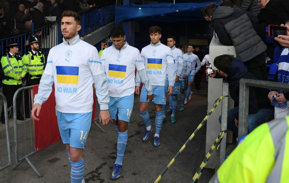 Moment sfâșietor în Premier League! Zinchenko, în lacrimi înainte de startul meciului, la momentul de susținere pentru Ucraina_2