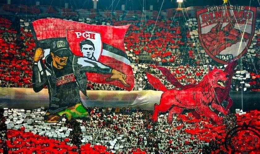 Dinamoviștii nu și-au iertat rivalii: „Când doctorul vă recomandă fier, goliți orice șantier!” Bannerele ingenioase din derby_6