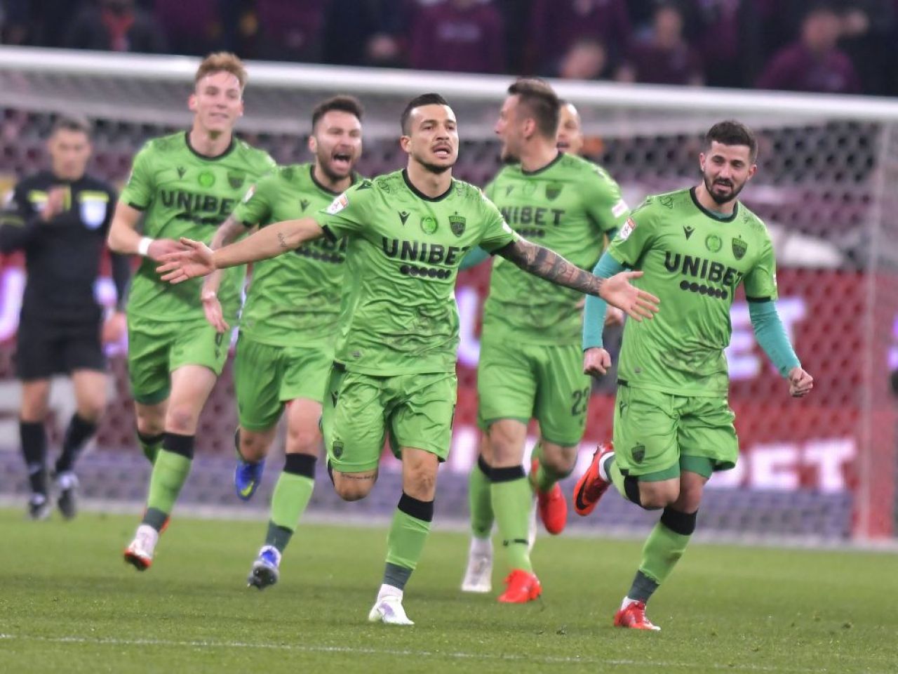 Cosmin Matei, încântat după punctul obținut din derby-ul cu Rapid: „Un punct poate face diferența în ultima etapă!” Ce a spus despre accidentare_1