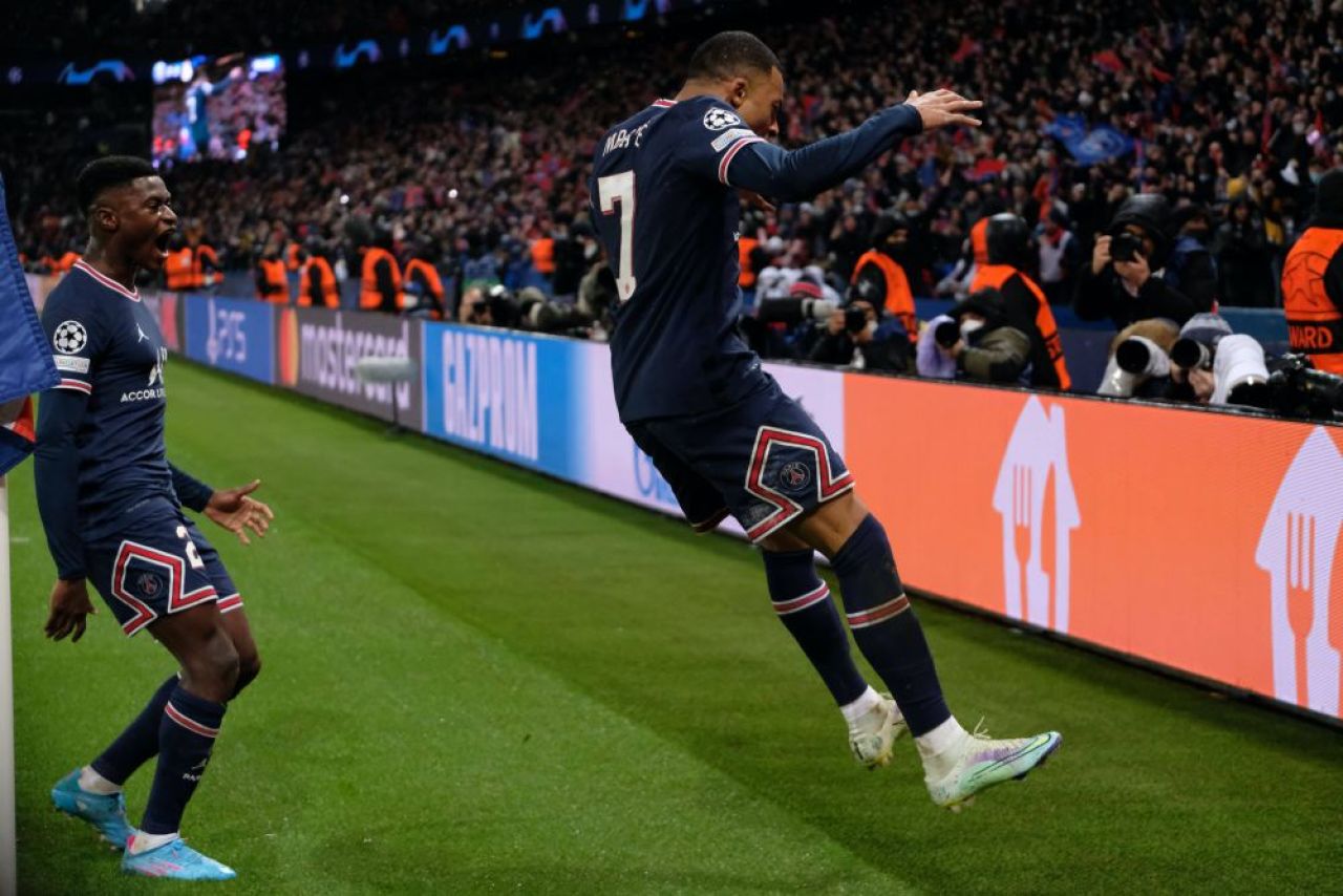 'Cooperativa MM' de la PSG lovește din nou! Fanii și-au reamintit de 'vechiul' Messi după ce au văzut assist-ul cu care l-a dus pe Mbappe în istoria clubului _1