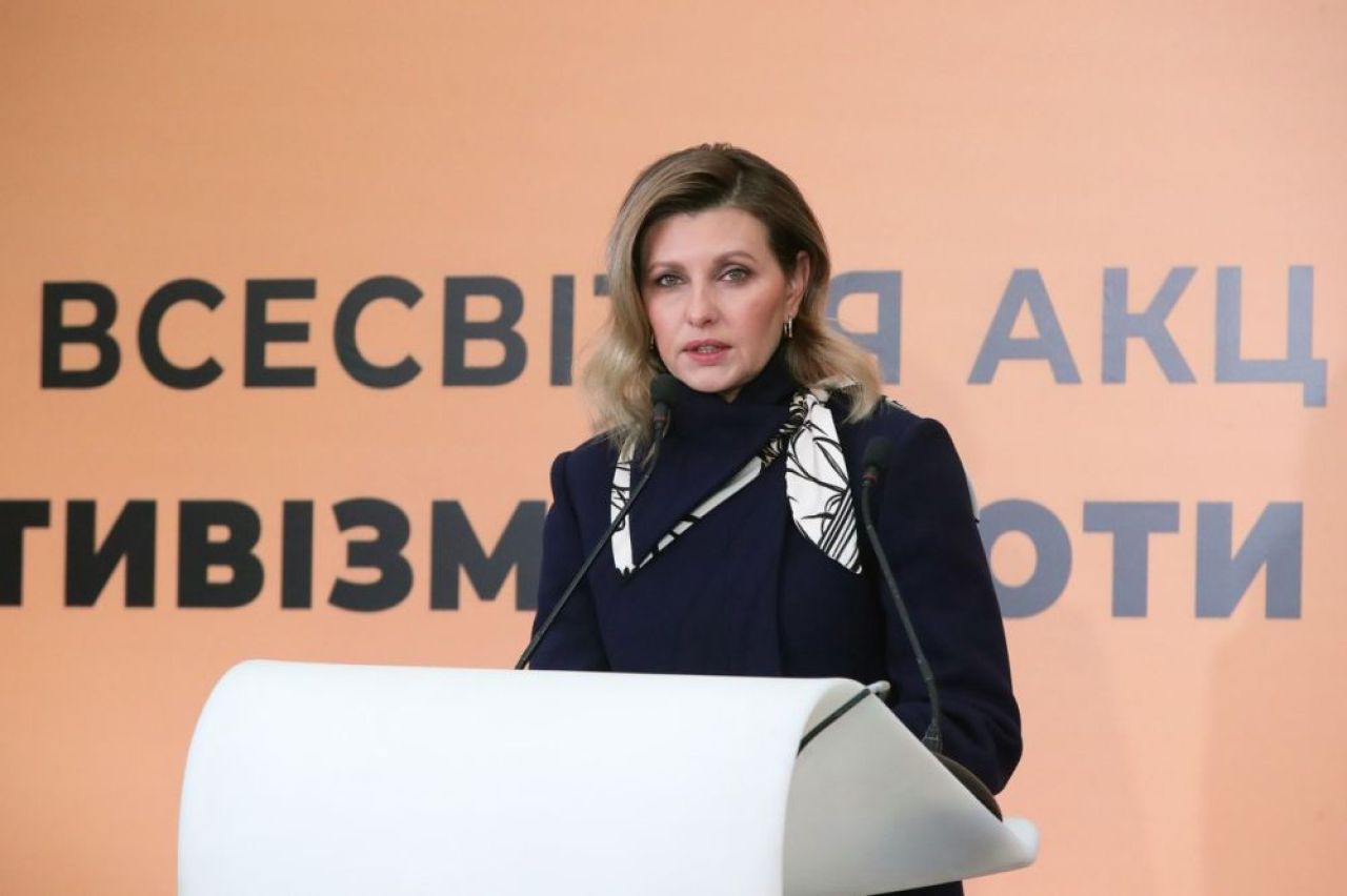 Cine e Olena, soția lui Volodimir Zelenski. Partenera președintelui ucrainian a rămas la Kiev și a transmis mesaje de mobilizare_15