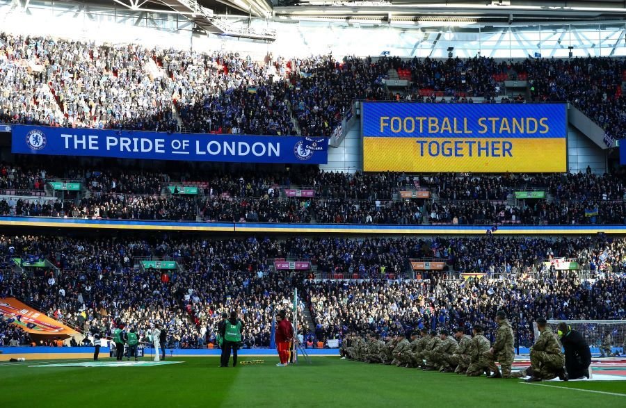 Momente răvășitoare pe stadionul Wembley! Ce s-a întâmplat înaintea startului finalei Cupei Ligii Angliei, dintre Chelsea și Liverpool_6