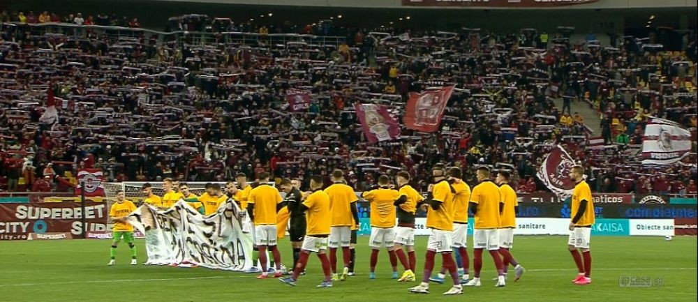 Din București și până în Texas pentru Ucraina! Bannerele afișate în weekend pe stadioanele lumii_20