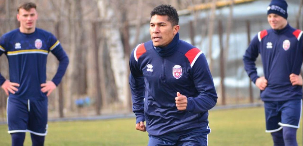Marius Croitoru și-a întărit ofensiva cu încă un fotbalist! Cine este noul transfer-surpriză de la Botoșani_7