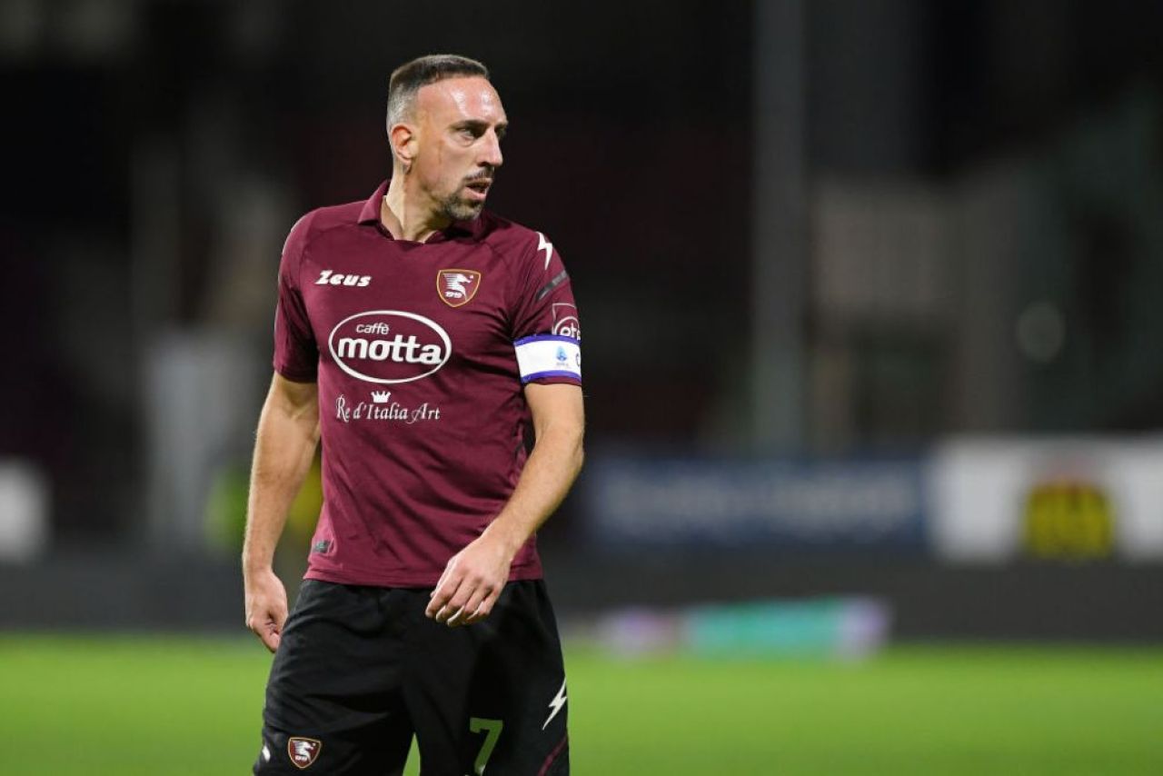Frank Ribery, implicat într-un accident rutier! Francezul a fost diagnosticat cu răni la cap și a fost dus la spital _4