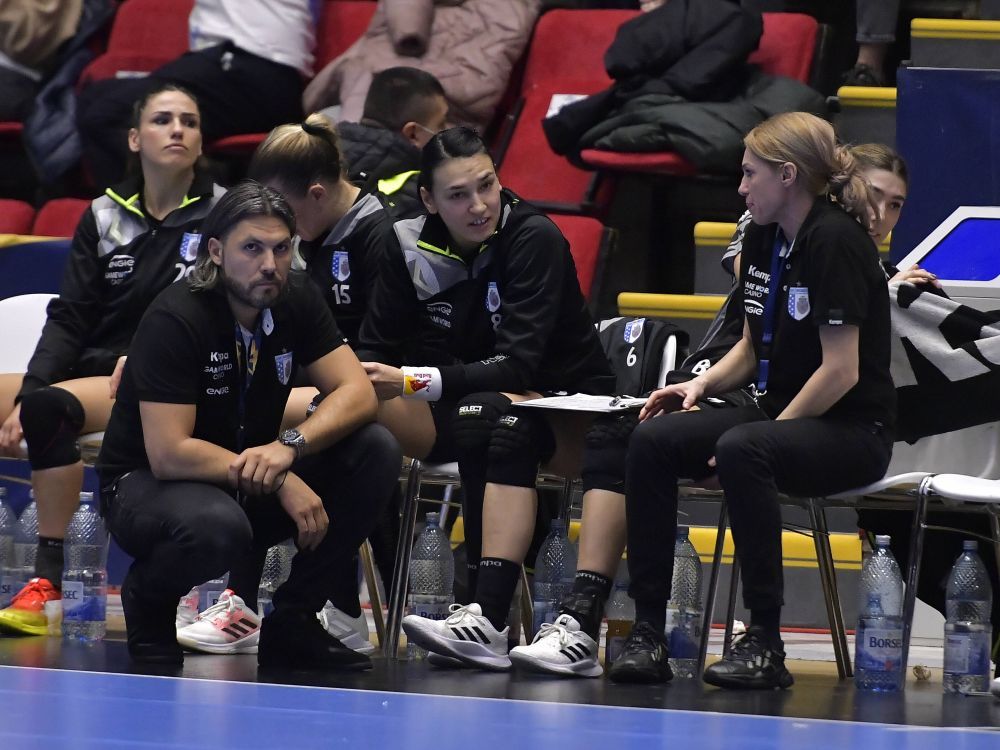 CSM București, în sferturile EHF Champions League! Echipele naționale de handbal din Rusia și Belarus, excluse din orice competiție_4