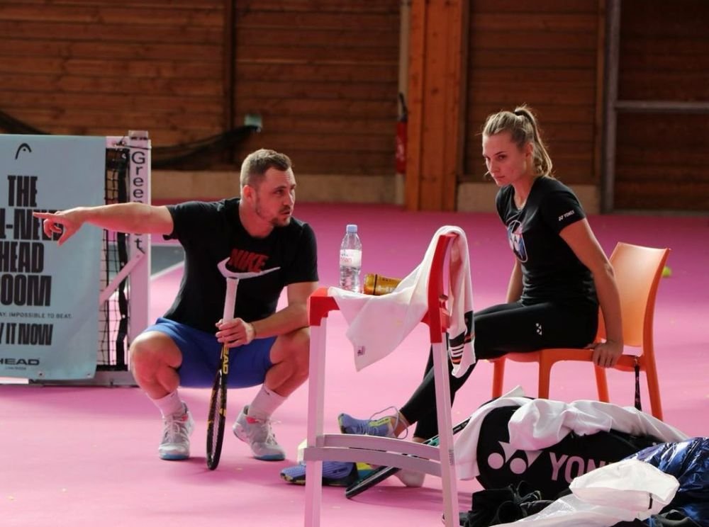 Tenismenele ucrainene care au fugit de război, lăsându-și părinții în urmă, s-au întors pe terenul de tenis! Ivanna Yastremska a debutat în circuitul WTA! Imagini emoționante_3