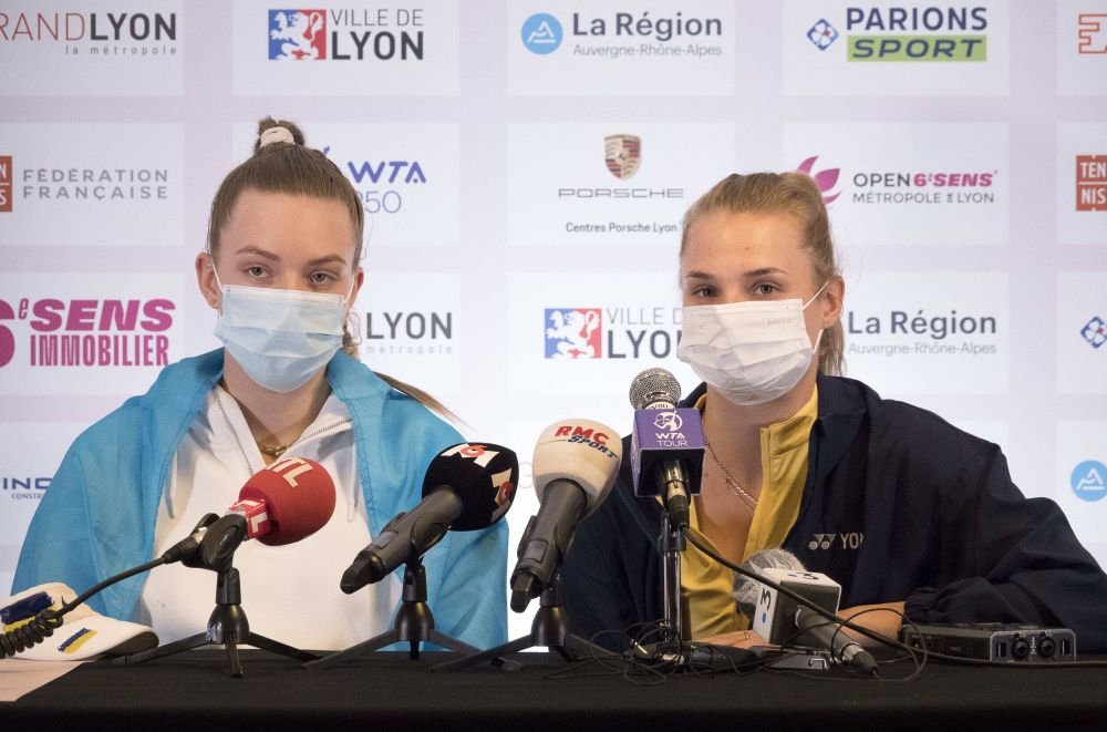 Tenismenele ucrainene care au fugit de război, lăsându-și părinții în urmă, s-au întors pe terenul de tenis! Ivanna Yastremska a debutat în circuitul WTA! Imagini emoționante_7