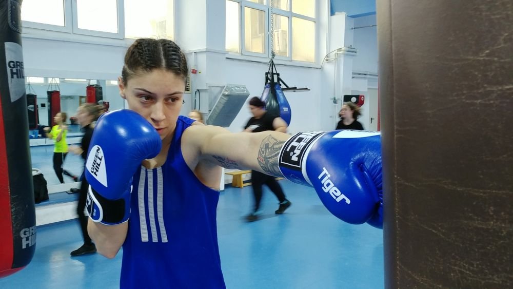 Este femeie, boxer, soldat în Armata Română și a fost aproape de o medalie olimpică la Tokyo_10