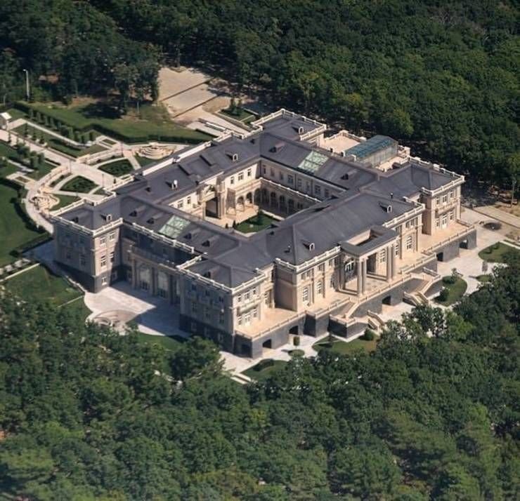 Palatul lui Putin de 1 miliard de euro este mâncat de mucegai! Luxul în care trăiește președintele Rusiei_5