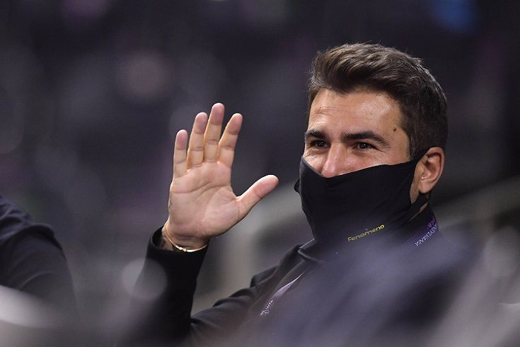 Adi Mutu, prezent la meciul dintre fosta și viitoarea echipă! &bdquo;Briliantul&rdquo; este &icirc;n tribună la FCU Craiova - Rapid&nbsp;