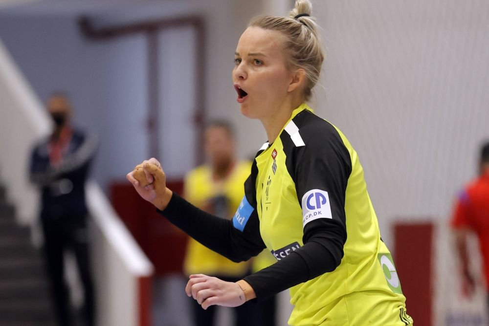 Cu Neagu și Pintea în teren, naționala de handbal a fost răpusă clar de Danemarca. Ce urmează pentru tricolore în preliminariile Euro 2022_3