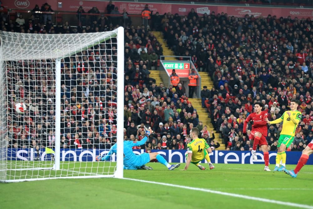 FA Cup: Liverpool - Norwich 2-1. Seară japoneză pe Anfield! ”Dubla” lui Minamino califică echipa lui Klopp în sferturi_4