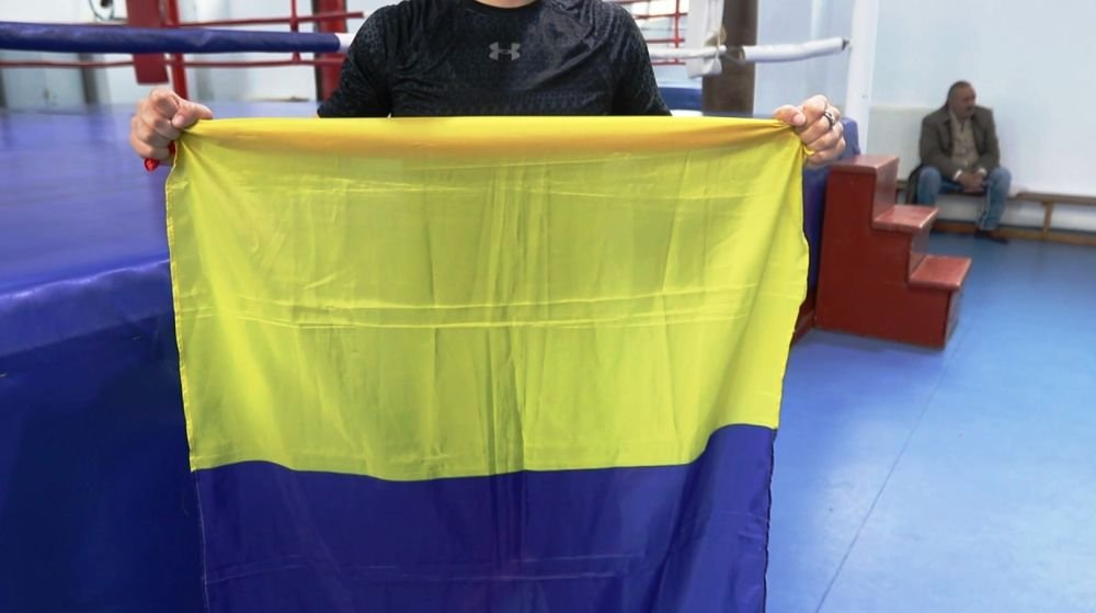 Înaintea fiecărui antrenament, lotul național de box feminin ține un moment de reculegere pentru victimele din Ucraina _8