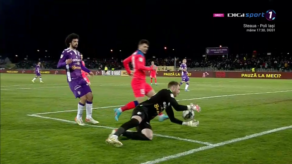 Hațegan i-a anulat FCSB-ului un gol! De ce nu a fost validă reușita lui Ianis Stoica_2