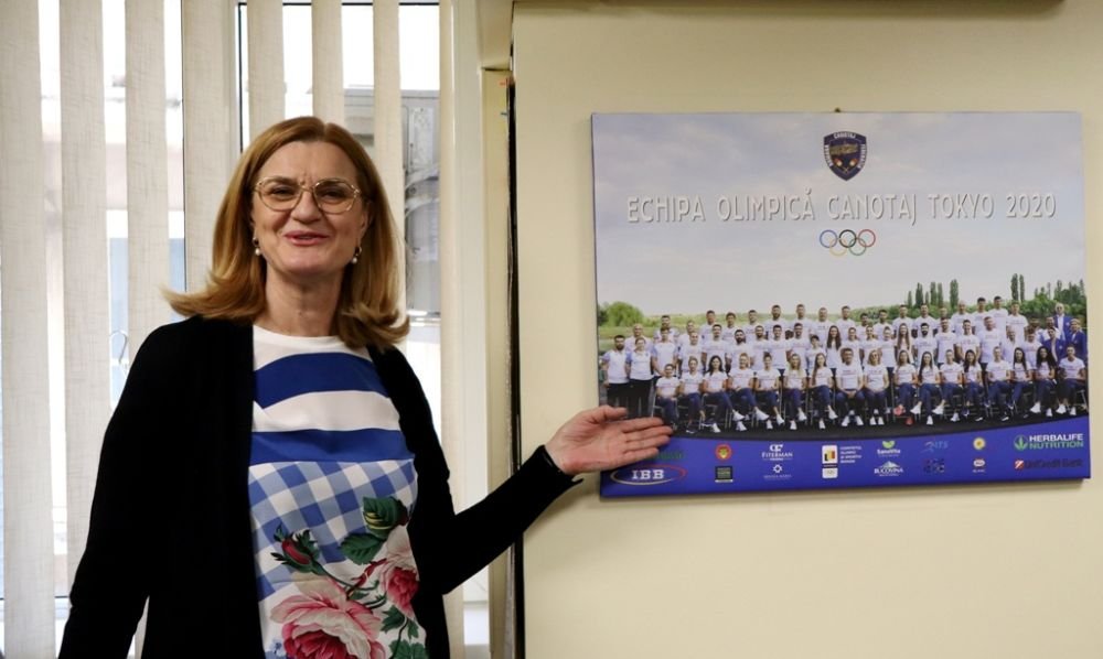 Elisabeta Lipă, sportivă de succes, chestor, șefă de club și de federație, ministru. 
