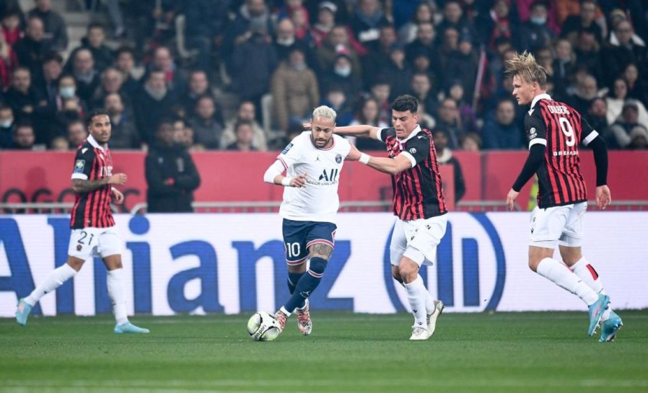 Un tânăr fotbalist român l-a făcut de râs pe Neymar în meciul Nice - PSG 1-0!_1