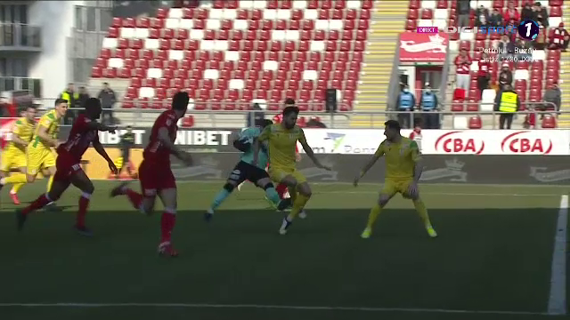 Mihai Stoica a pus tunurile pe „preferatul” său: „Este o bătaie de joc la adresa arbitrajului românesc!” Greșelile care l-au iritat_5