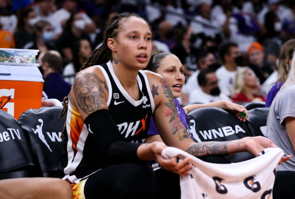 Exact în momentul nepotrivit! O vedetă din WNBA a fost arestată în Rusia și riscă 10 ani de închisoare! Ce avea în bagaj _2