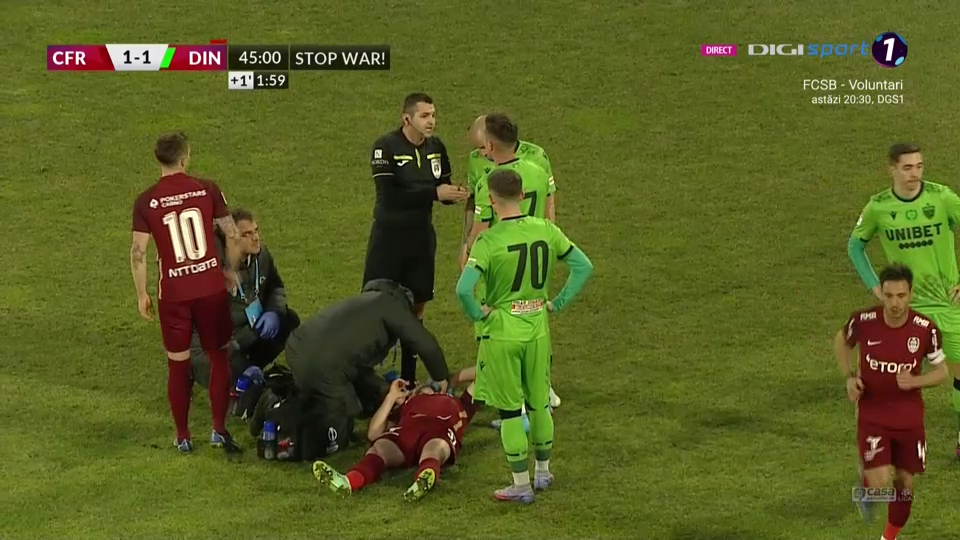 CFR Cluj - Dinamo 4-1. Petrescu a mutat câștigător! Triplă pentru Debeljuh în meciul cu 