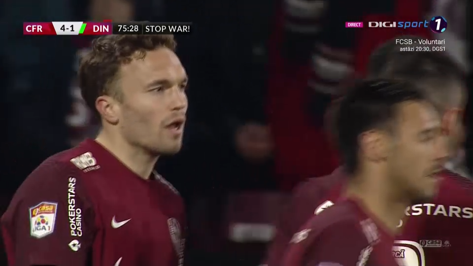 CFR Cluj - Dinamo 4-1. Petrescu a mutat câștigător! Triplă pentru Debeljuh în meciul cu 