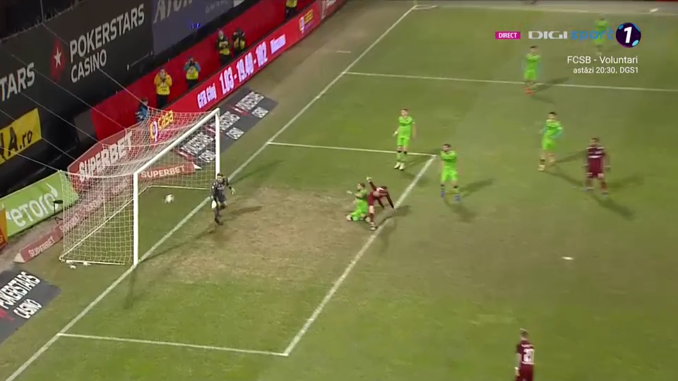 CFR Cluj - Dinamo 4-1. Petrescu a mutat câștigător! Triplă pentru Debeljuh în meciul cu 