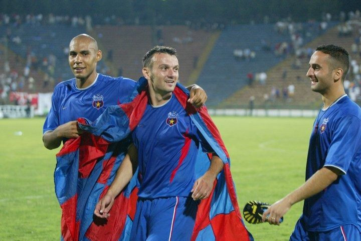 Dezvăluiri șocante făcute de un fost jucător! &Icirc;nt&acirc;mplare inedită petrecută la barajul de promovare: &bdquo;Ne-a dat o pastilă, ziceai că sunt &icirc;n Alaska, vedeam pinguini!&rdquo;