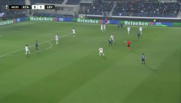 &Icirc;nscrie Atalanta! Muriel reușește &rdquo;dubla&rdquo;, din pasa lui Malinovsky.