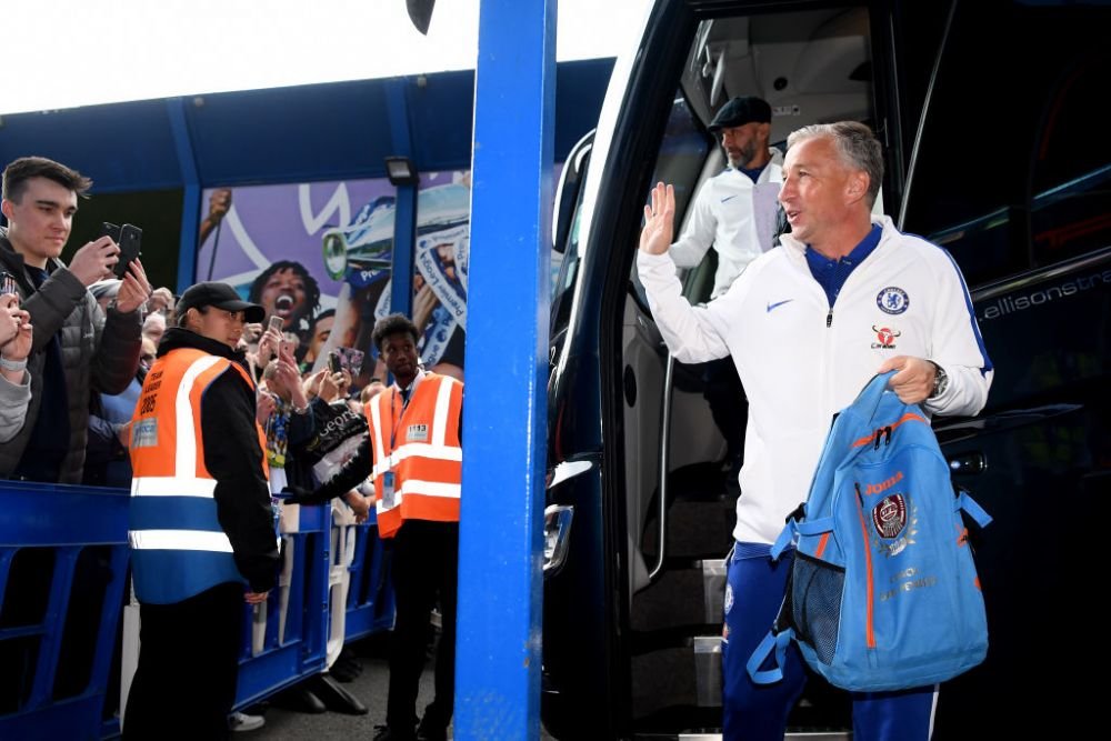 Dan Petrescu, drastic când vede că clubul său de suflet suferă: „Ce vină are Chelsea? Nu are nicio treabă cu acest război!”_7