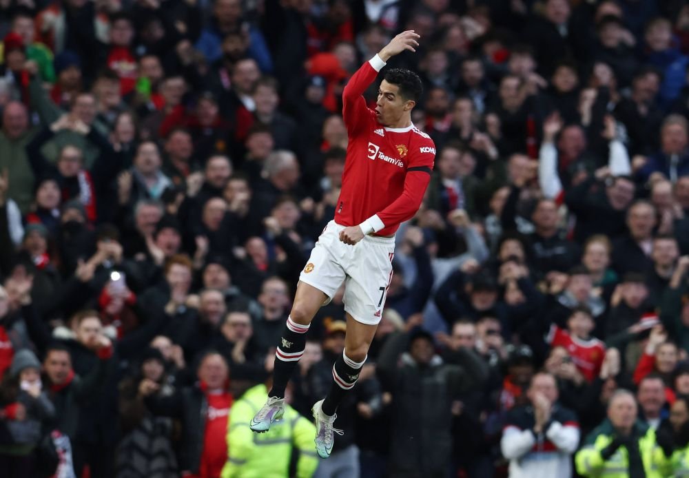 Mesajul postat de Cristiano Ronaldo după ce a devenit cel mai bun marcator din istoria fotbalului _2