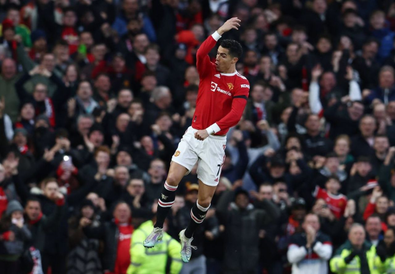 Mesajul postat de Cristiano Ronaldo după ce a devenit cel mai bun marcator din istoria fotbalului _2