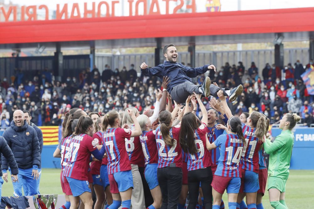 Joacă Barcelona de zici că e...Barcelona! :) Al treilea titlu consecutiv pentru echipa de fotbal feminin după victoria distrugătoare cu Real Madrid _13