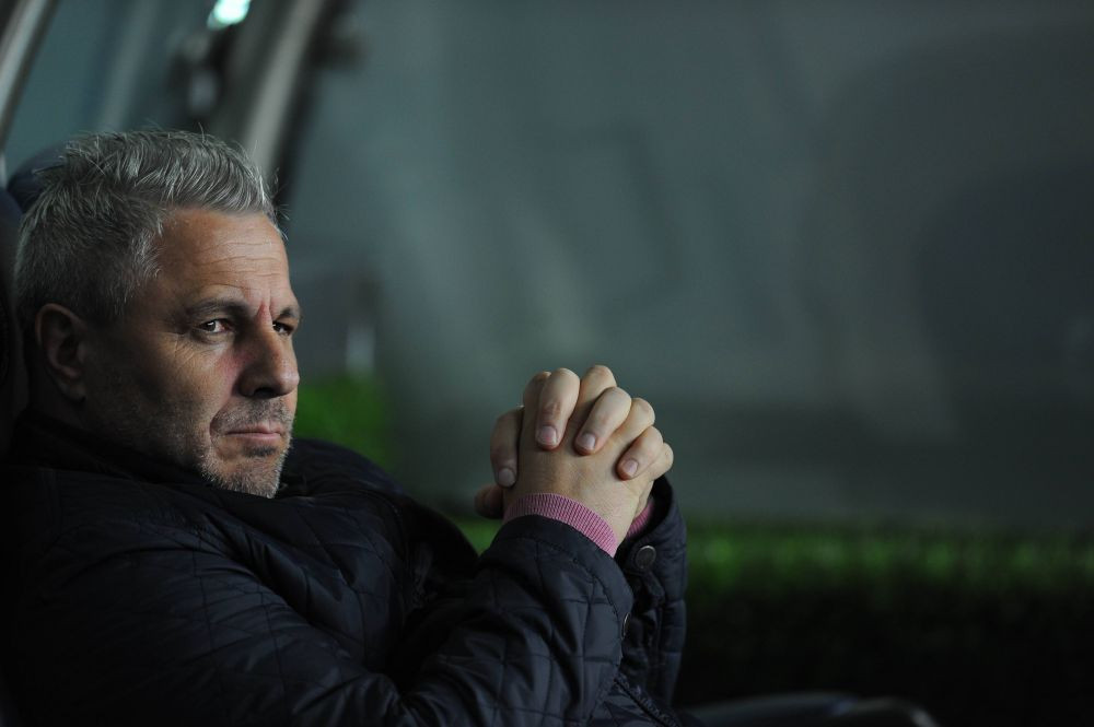 N-am văzut &icirc;n viața mea un Dinamo așa de slab . Marius Șumudică, analiză acidă despre prestația mediocră a c&acirc;inilor roșii