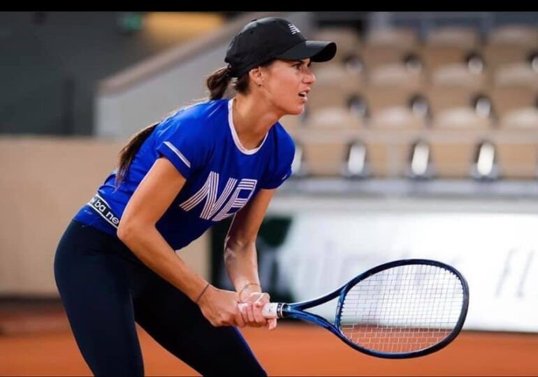 Asta da atitudine! Simona Halep a fost întrebată despre meciul cu Sorana Cîrstea. Răspunsul e chiar de nota 10_10