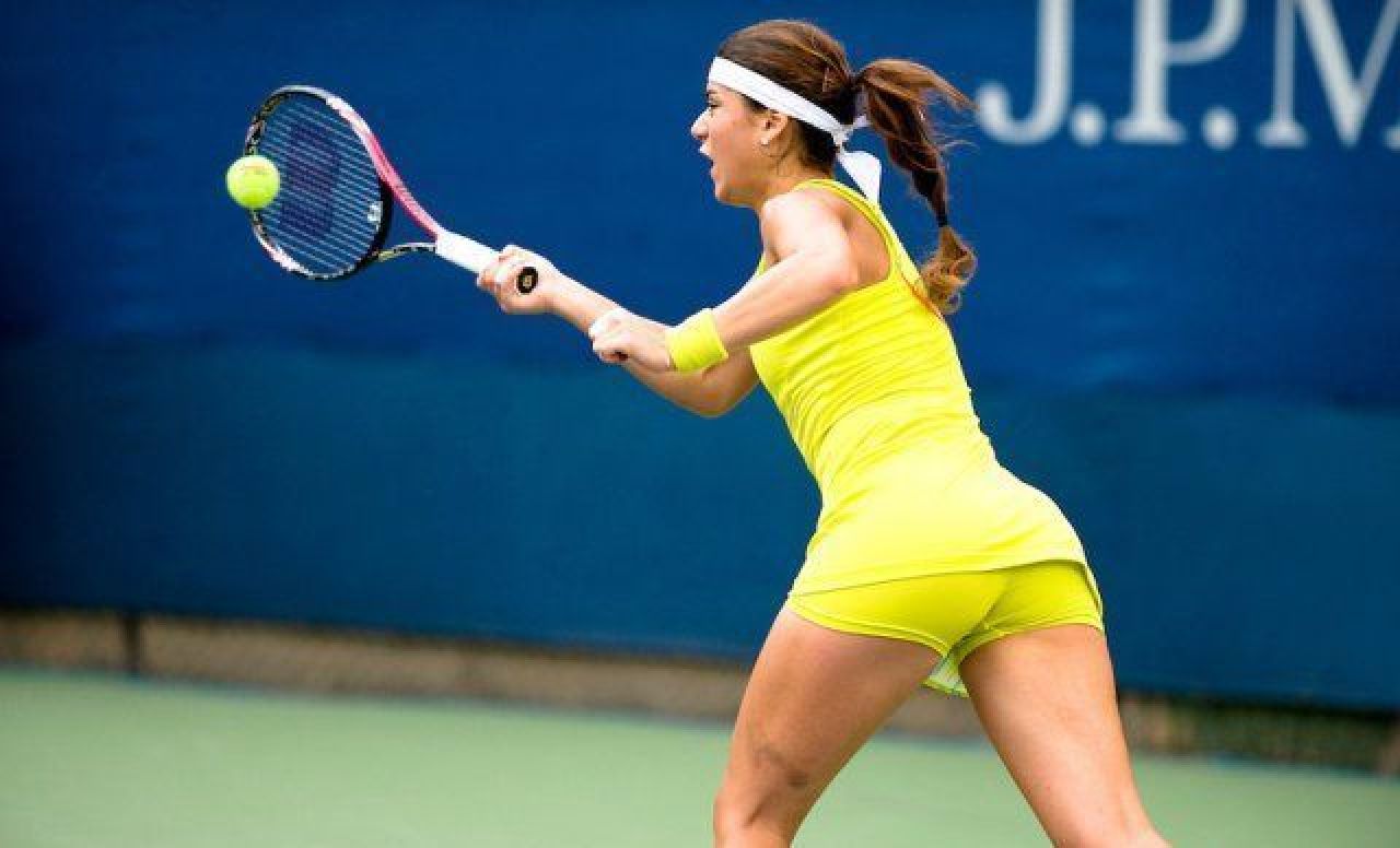 Asta da atitudine! Simona Halep a fost întrebată despre meciul cu Sorana Cîrstea. Răspunsul e chiar de nota 10_15