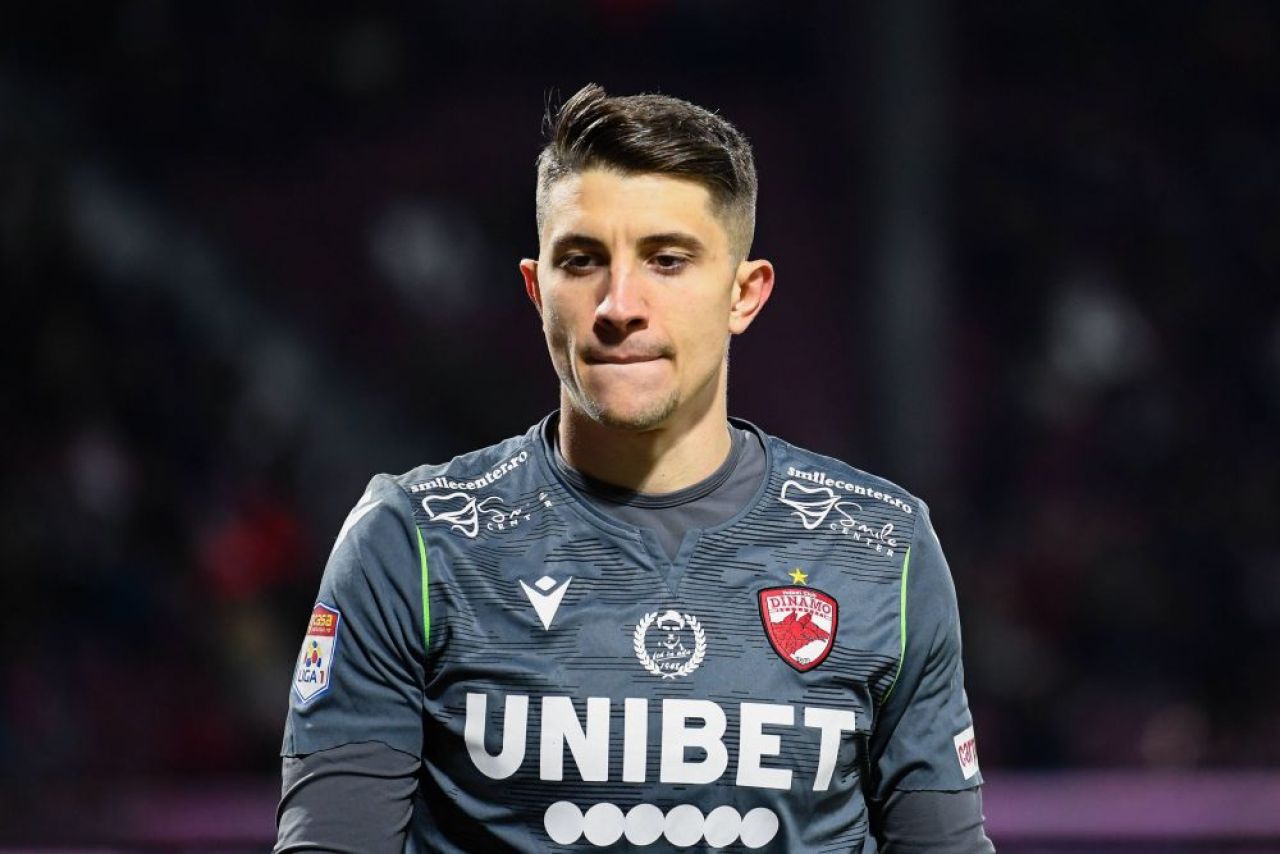 CFR Cluj - Dinamo 4-1. Petrescu a mutat câștigător! Triplă pentru Debeljuh în meciul cu