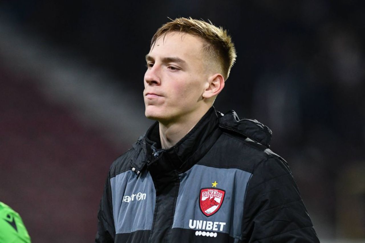 CFR Cluj - Dinamo 4-1. Petrescu a mutat câștigător! Triplă pentru Debeljuh în meciul cu