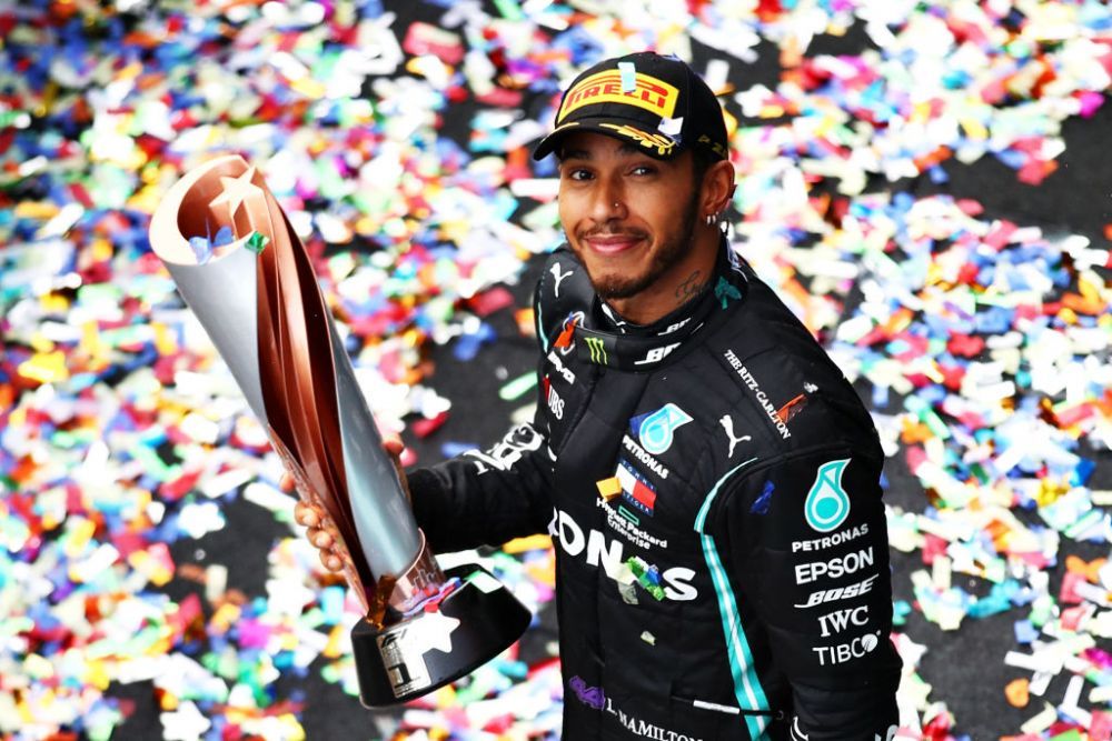 Lewis Hamilton își va schimba numele! Cum se va numi septuplul campion mondial din Formula 1 _4