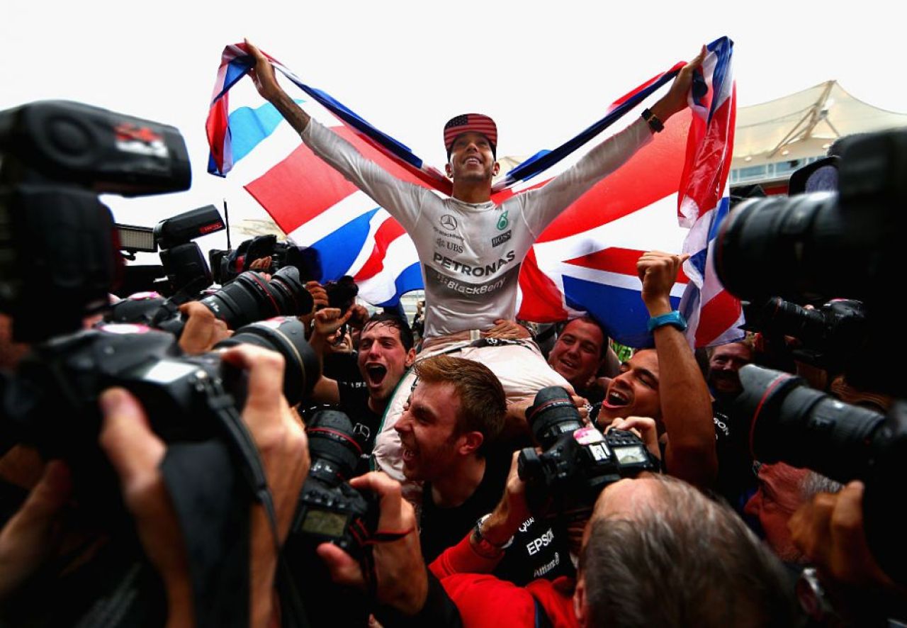 Lewis Hamilton își va schimba numele! Cum se va numi septuplul campion mondial din Formula 1 _11