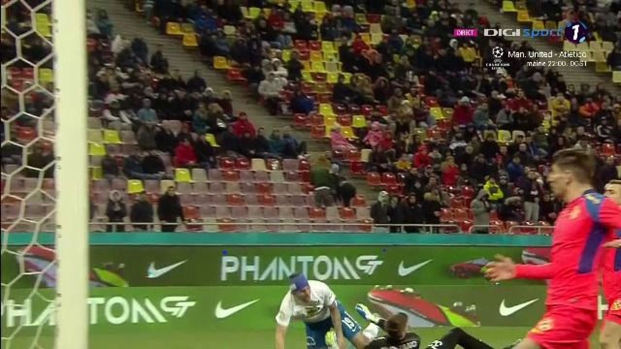 Unde se uita Rusandu!? „Centralul” i-a refuzat un penalty clar Farului Constanța. Hagi și-a pus mâinile în cap_5