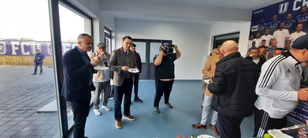 Mititelu jr i-a primit pe Burleanu și Stoichiță cu tort și șampanie în baza de antrenament a celor de la FCU_2