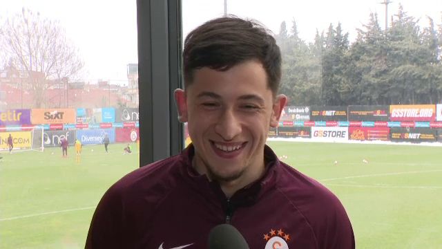 Moruțan s-a împrietenit la Galatasaray cu un fost jucător de la Liverpool: ”Cu el vorbesc mai mult”. Ce spune despre FCSB_6