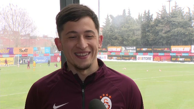 Moruțan s-a împrietenit la Galatasaray cu un fost jucător de la Liverpool: ”Cu el vorbesc mai mult”. Ce spune despre FCSB_8