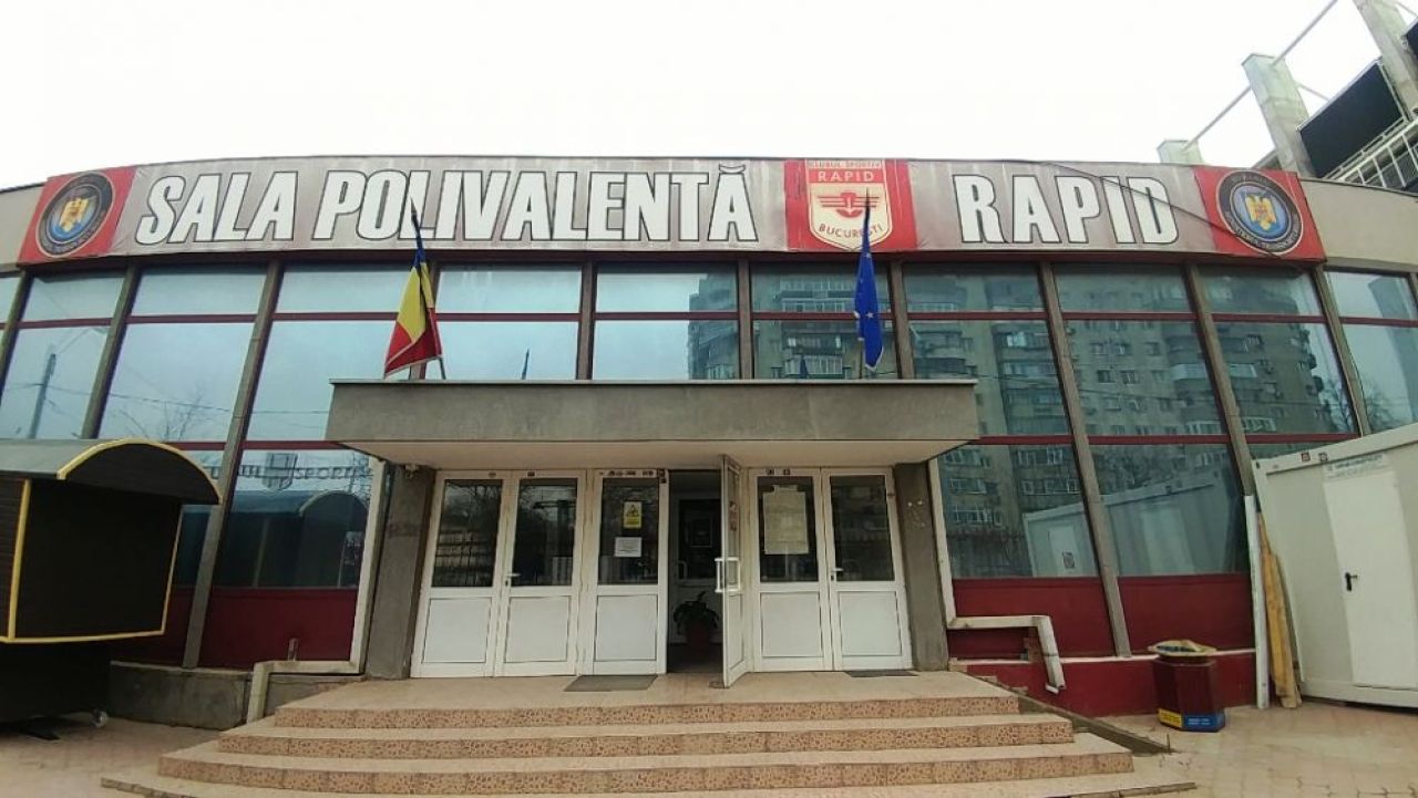 REPORTAJ | Frumoasele noastre după-amiezi în săli mai mult goale_1